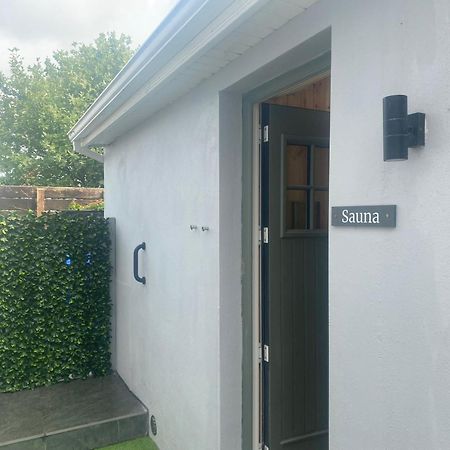 Roundstone Retreats Abbys Cottage エクステリア 写真
